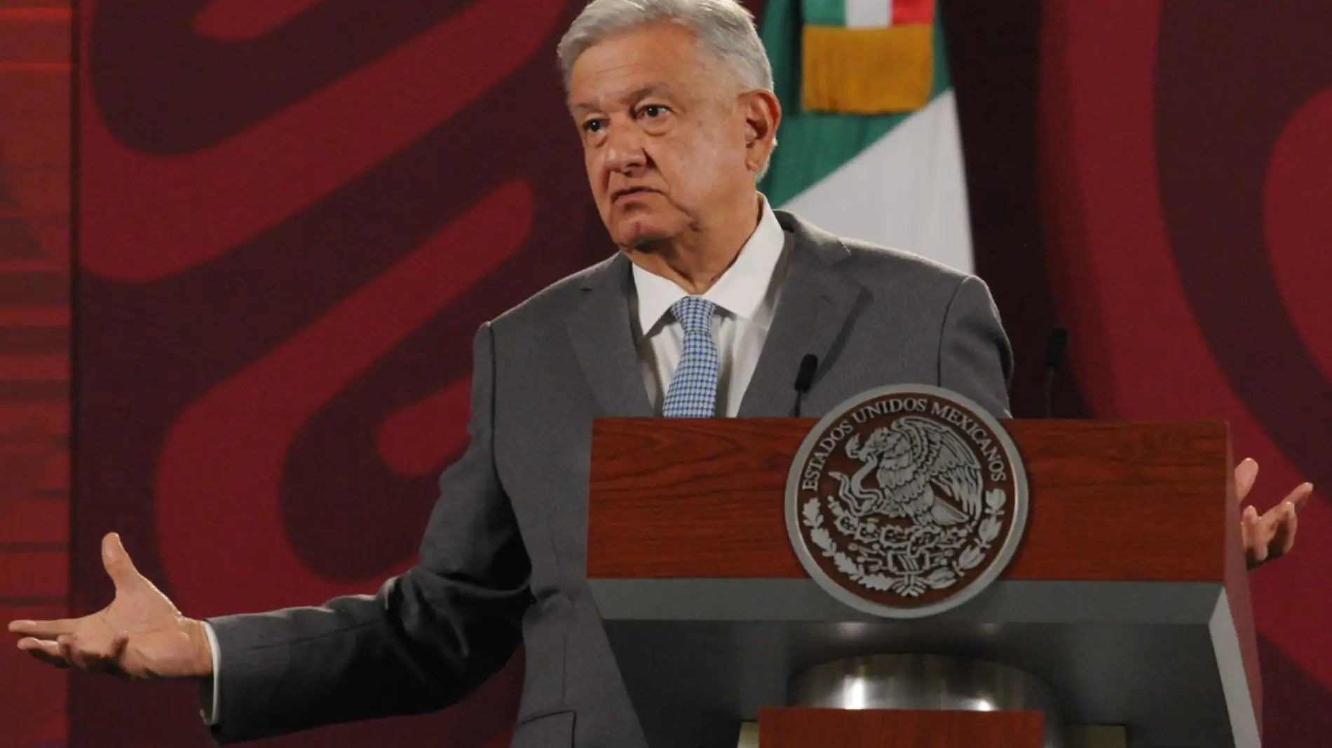 AMLO plan B